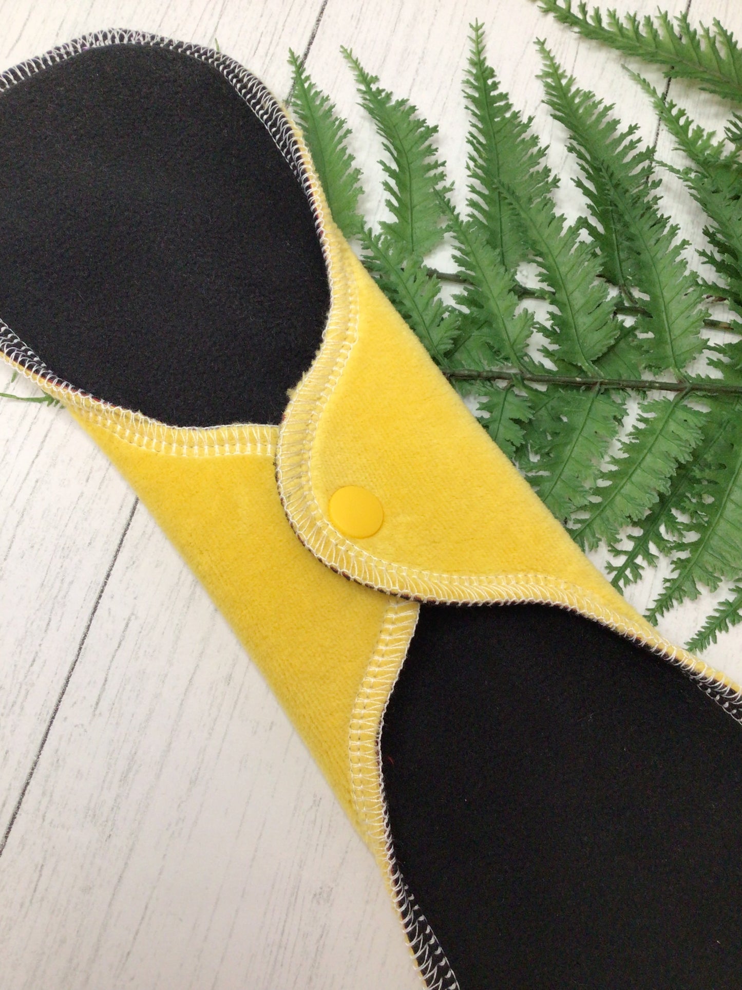 Eureka Gold Organic cotton velour wrap wing cloth pads (made to order)