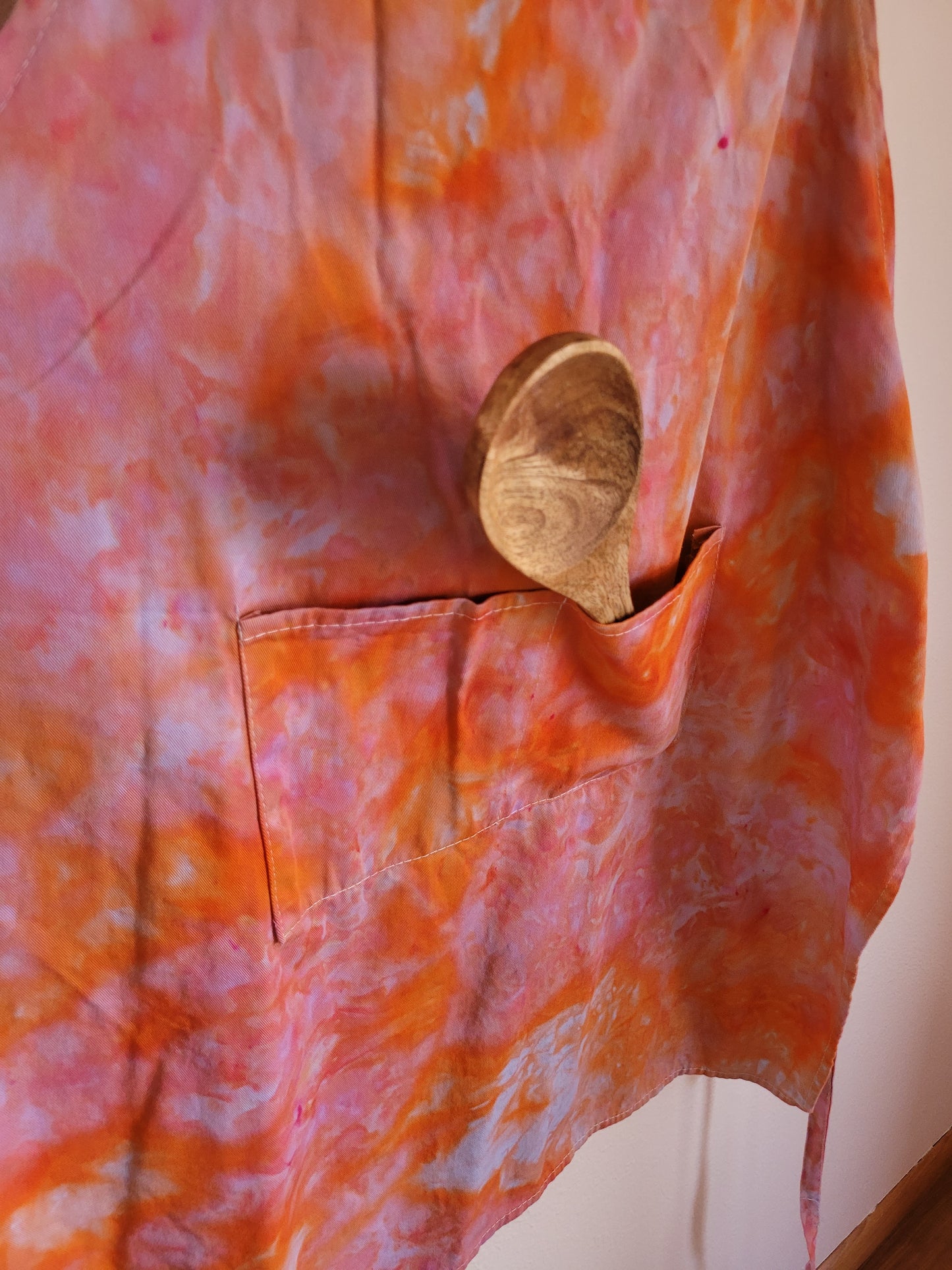 Ice dyed adult Apron