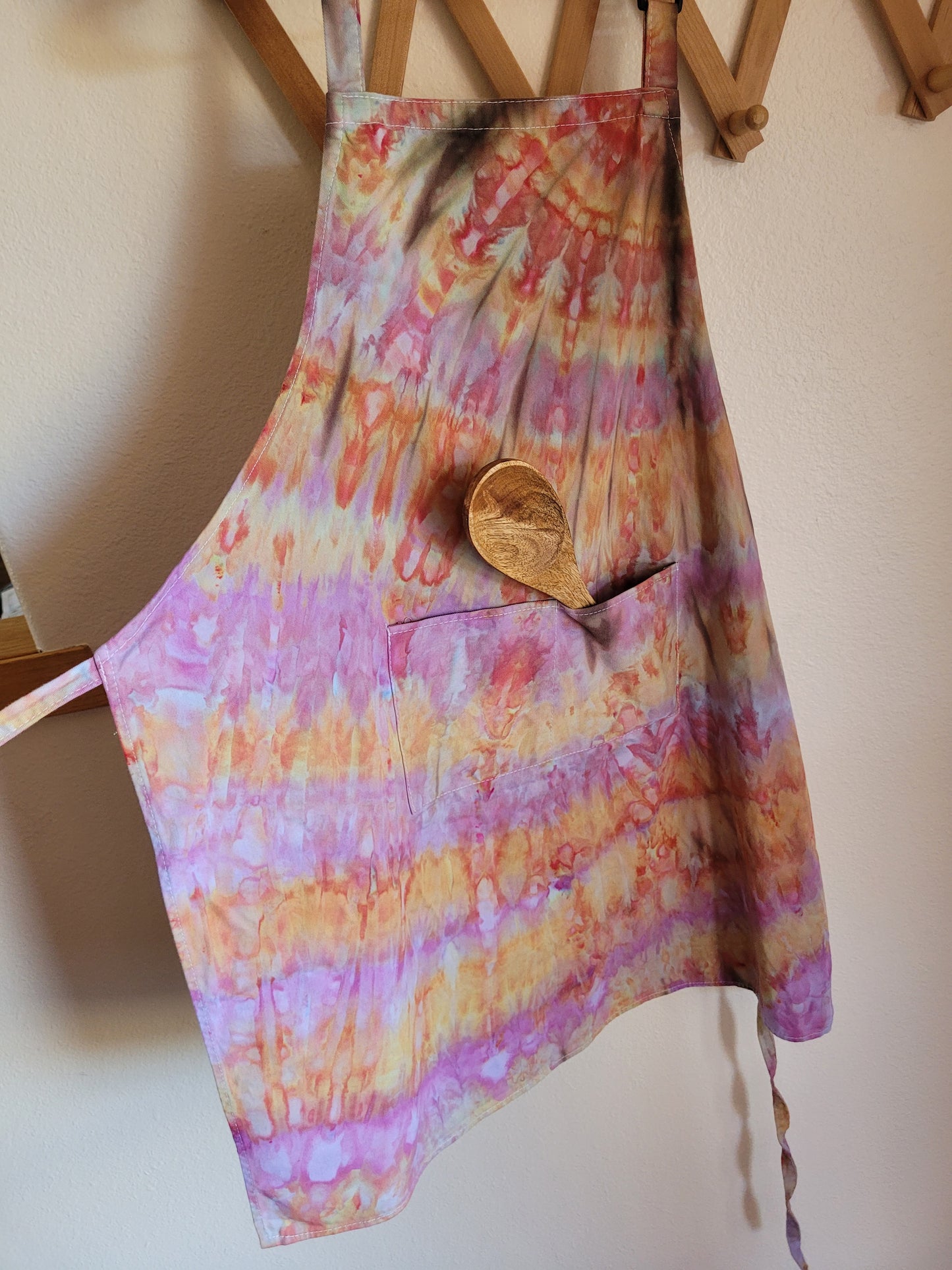 Ice dyed adult Apron