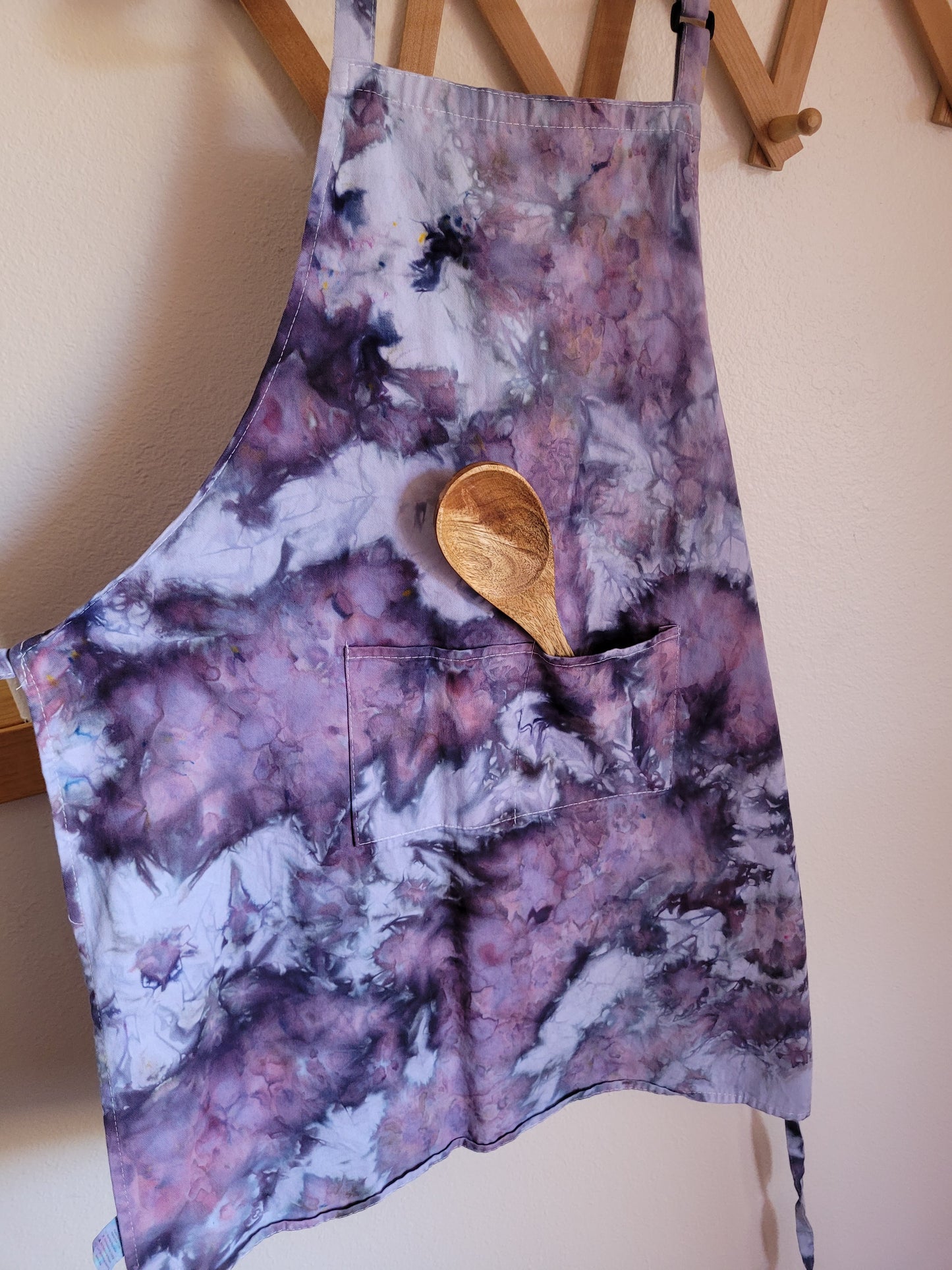 Ice dyed adult Apron