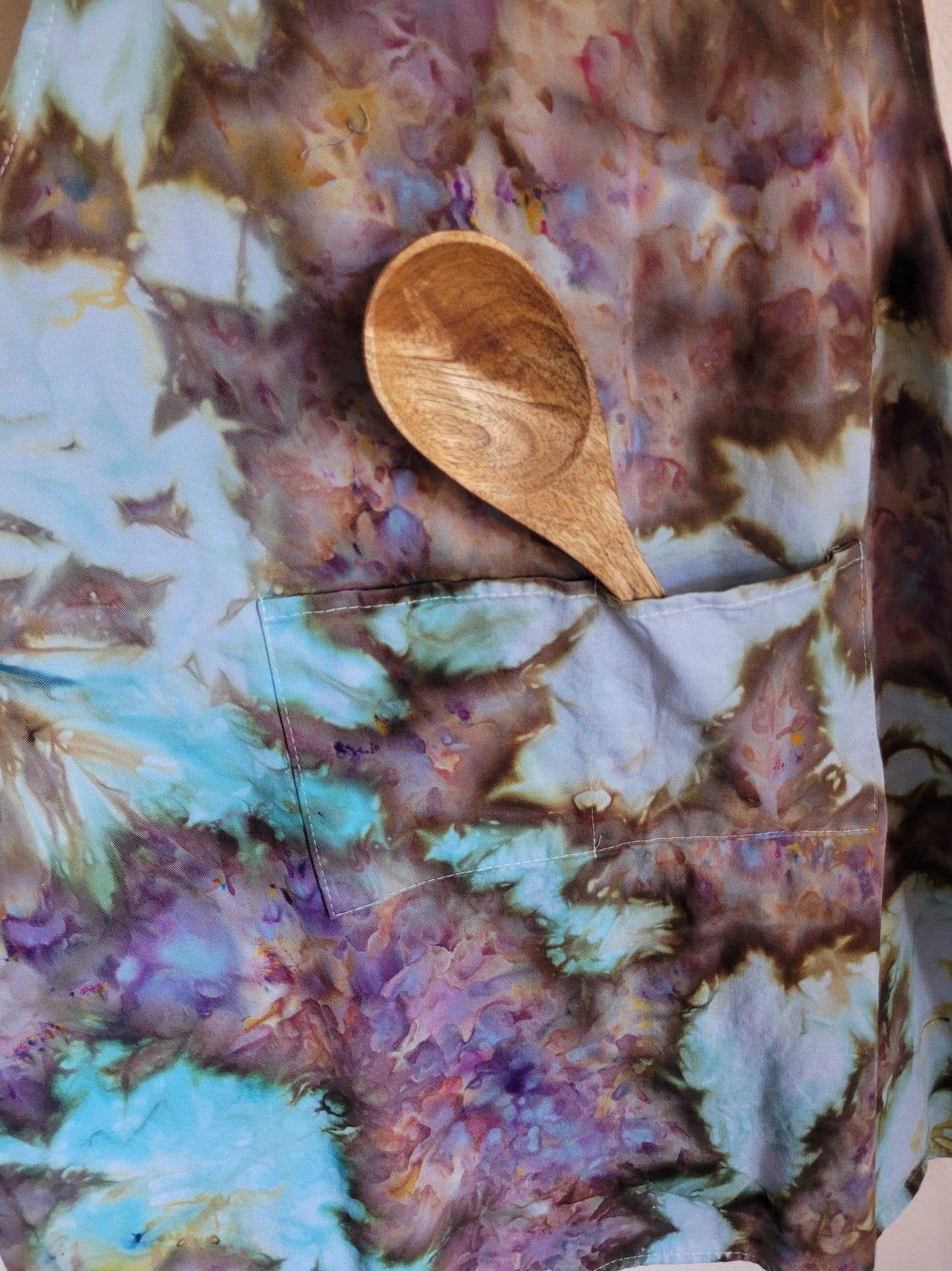 Ice dyed adult Apron