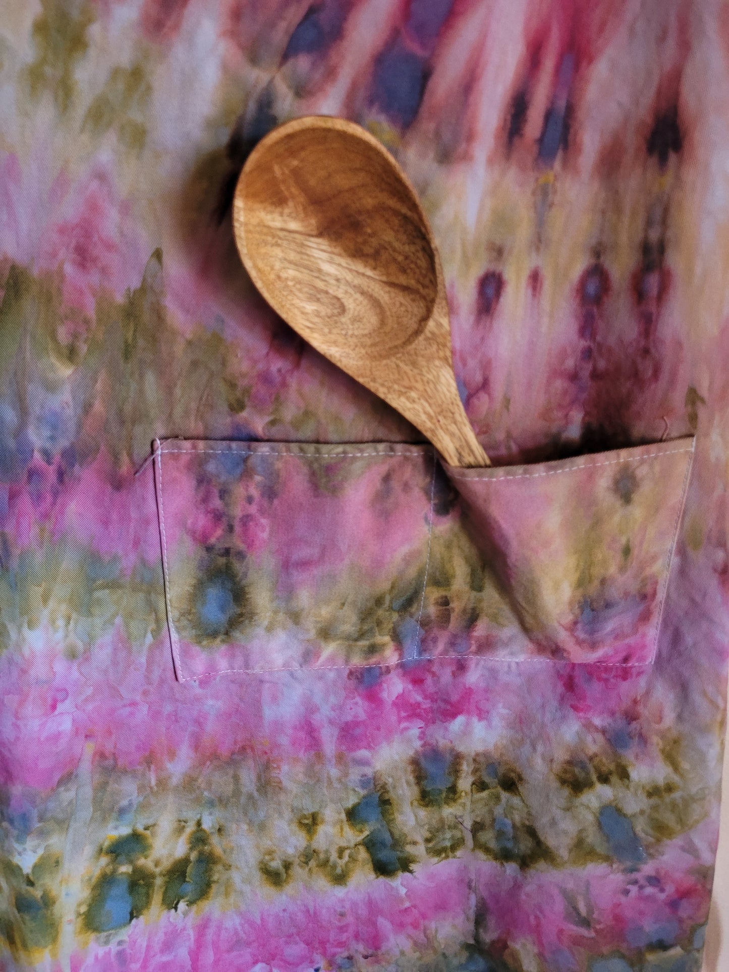 Ice dyed adult Apron