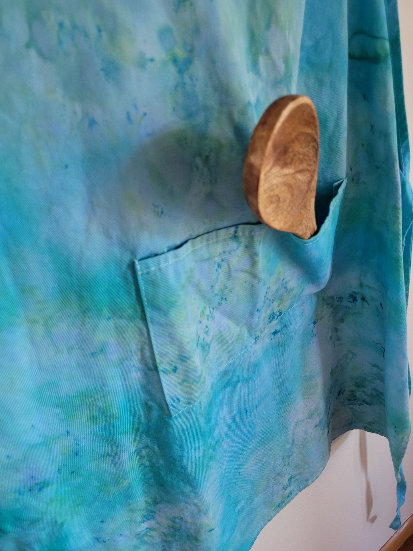Ice dyed adult Apron