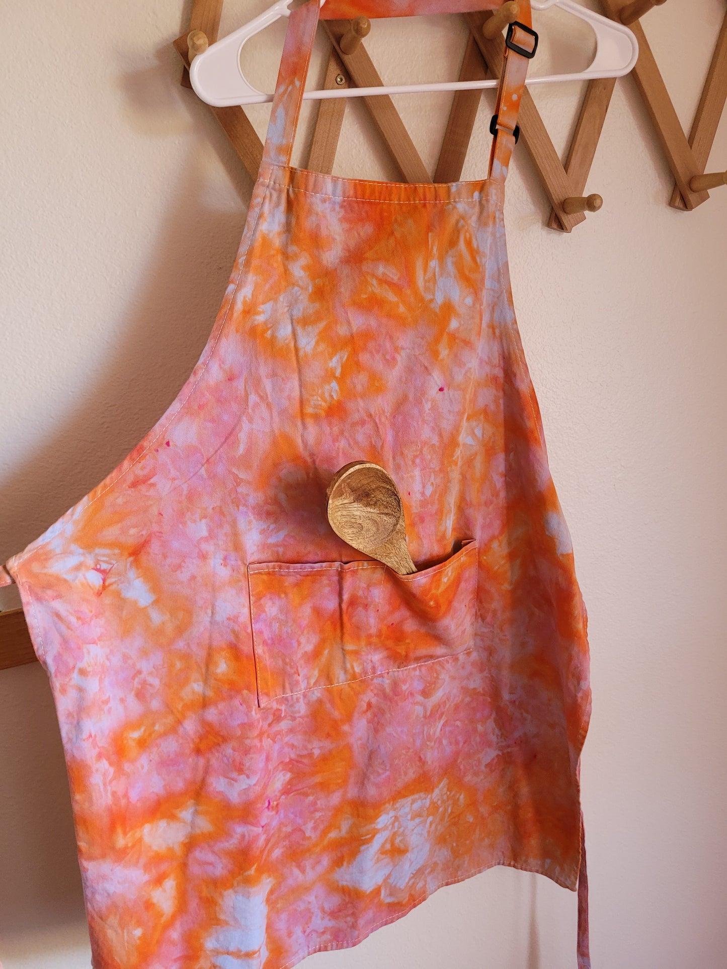 Ice dyed adult Apron