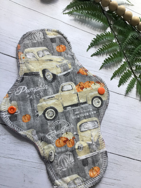 Cotton print wrap wing cloth pads (Made to order) Vintage Fall truck