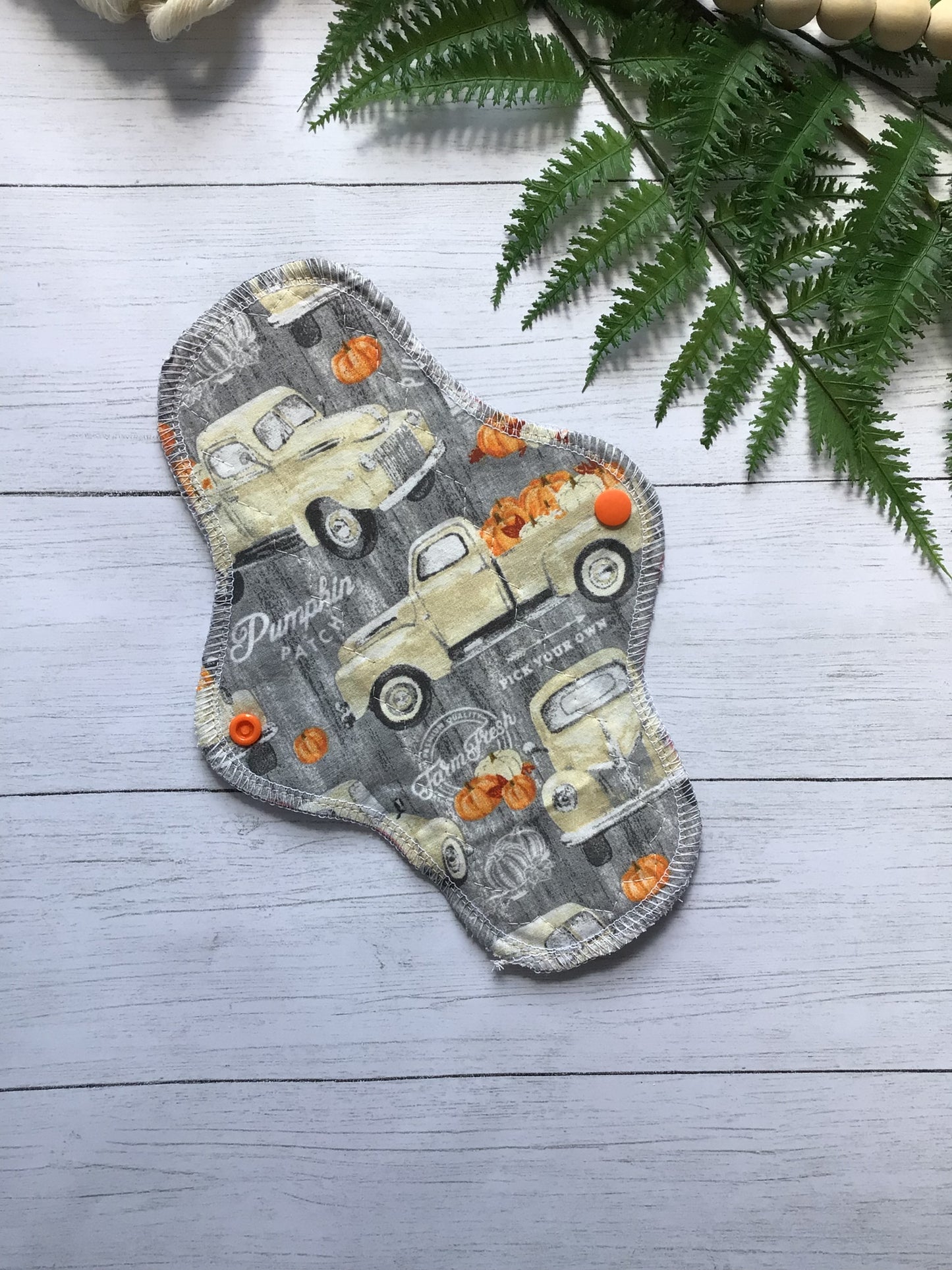 Cotton print wrap wing cloth pads (Made to order) Vintage Fall truck