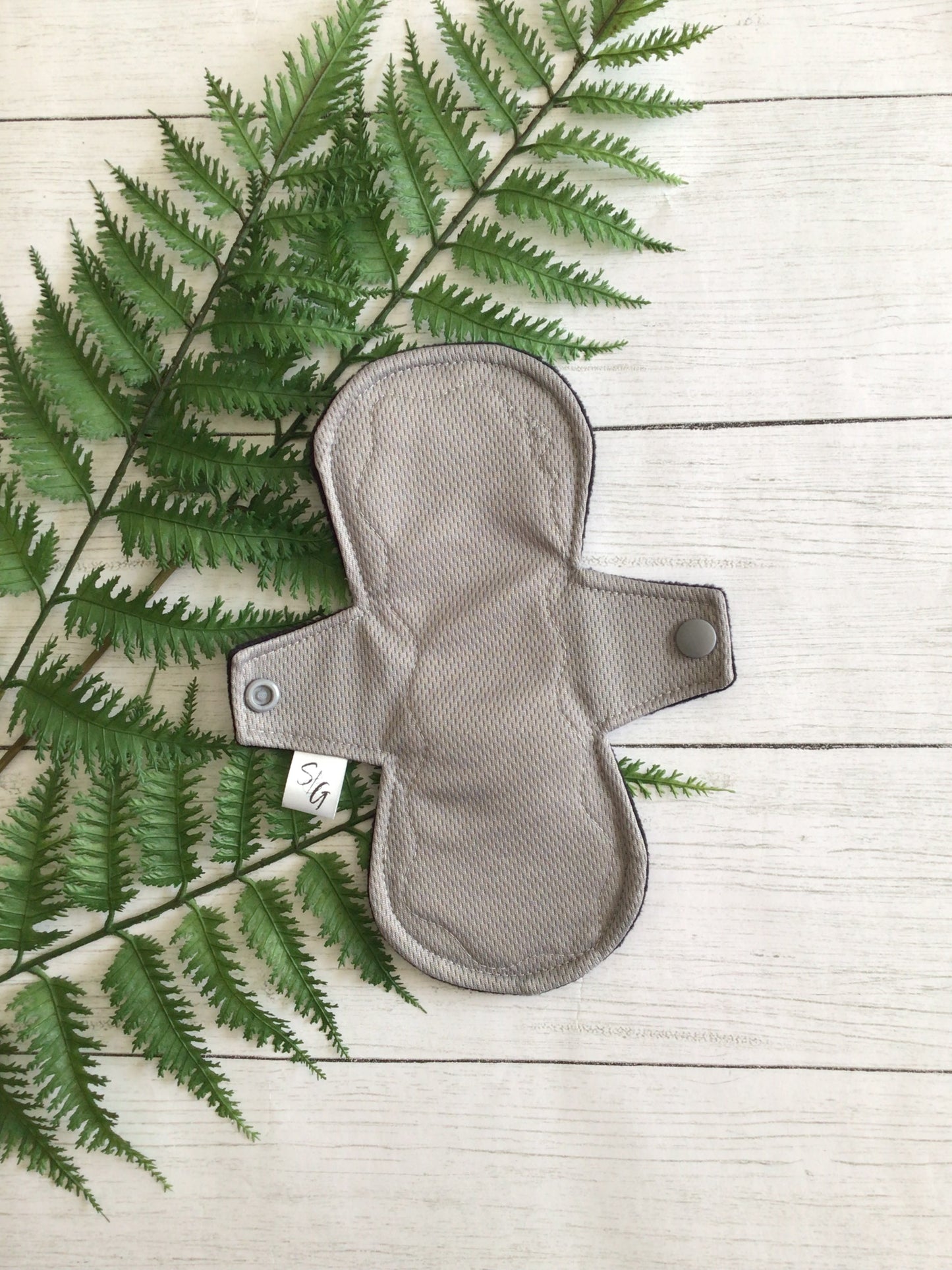 Athletic wicking jersey cloth pads (Made to order) Gray