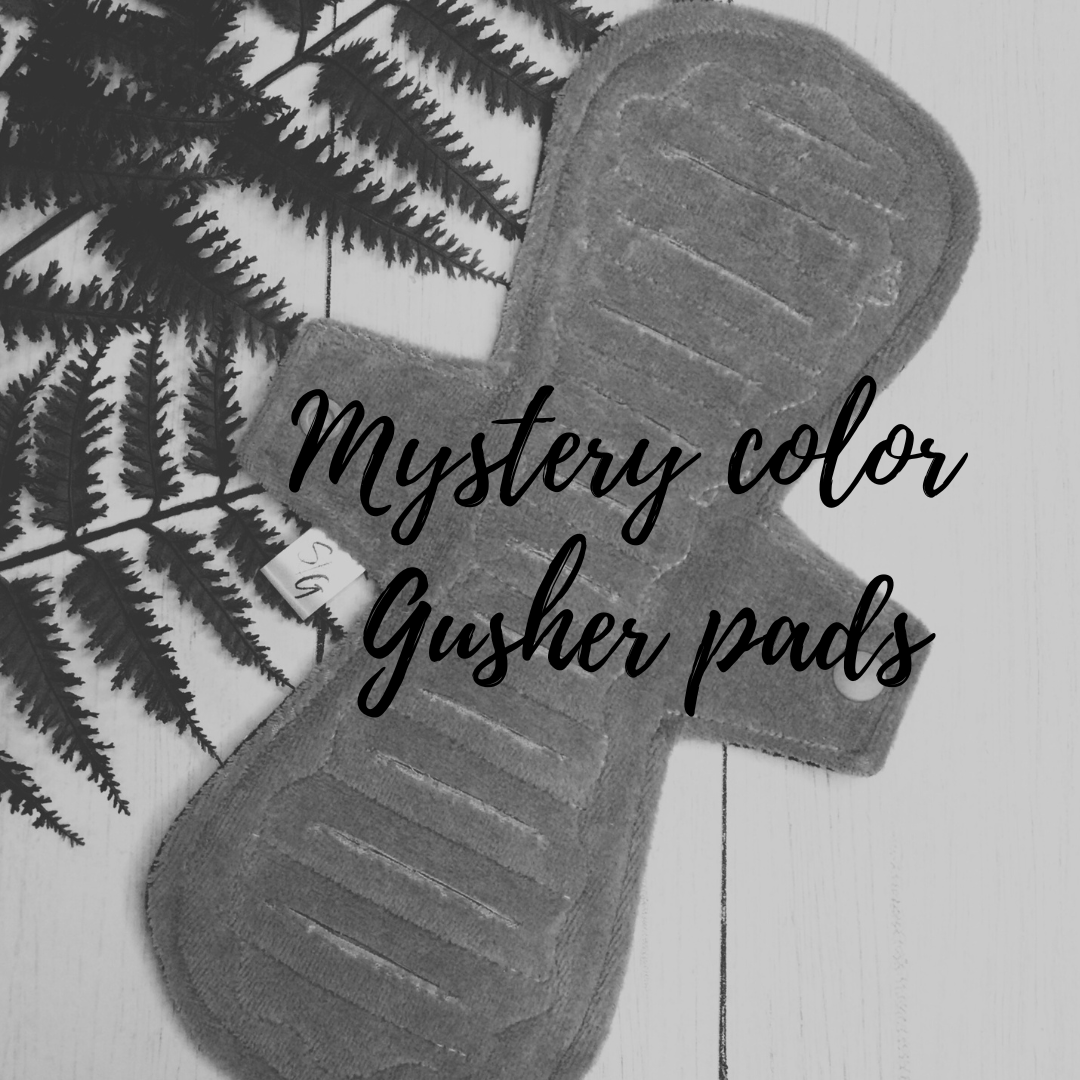 Mystery color cotton velour Gusher pad (made to order)