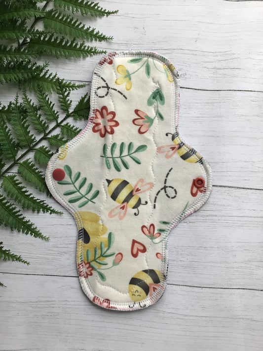 Organic cotton cloth pads (made to order) Bee mine *Wrap wing pad shape