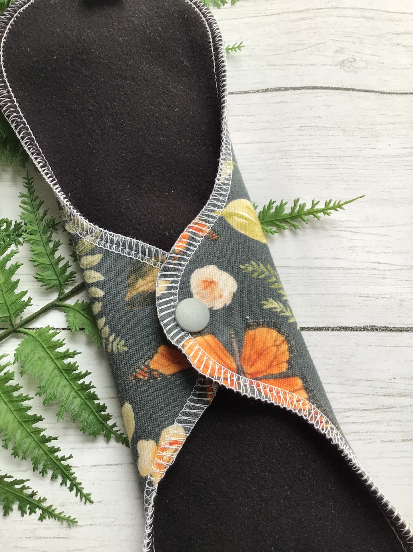 Organic cotton cloth pads (made to order) Monarch butterflies *Wrap wing pad shape