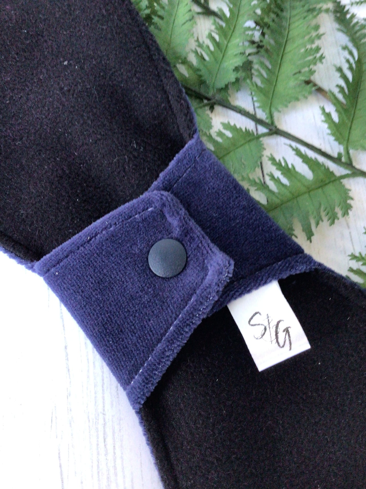 Navy blue cotton velour cloth pads (made to order)