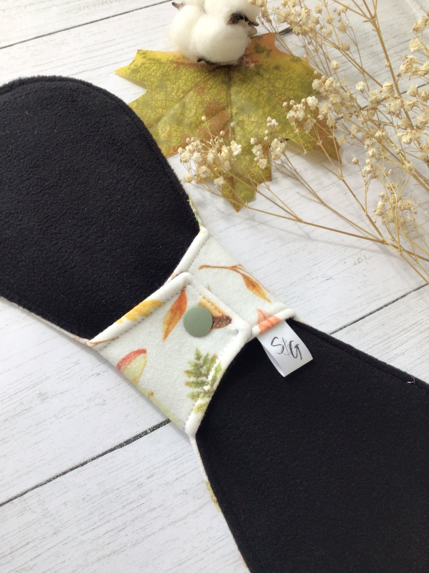 Organic Fall Foliage cotton interlock cloth pads (made to order) *Round shape