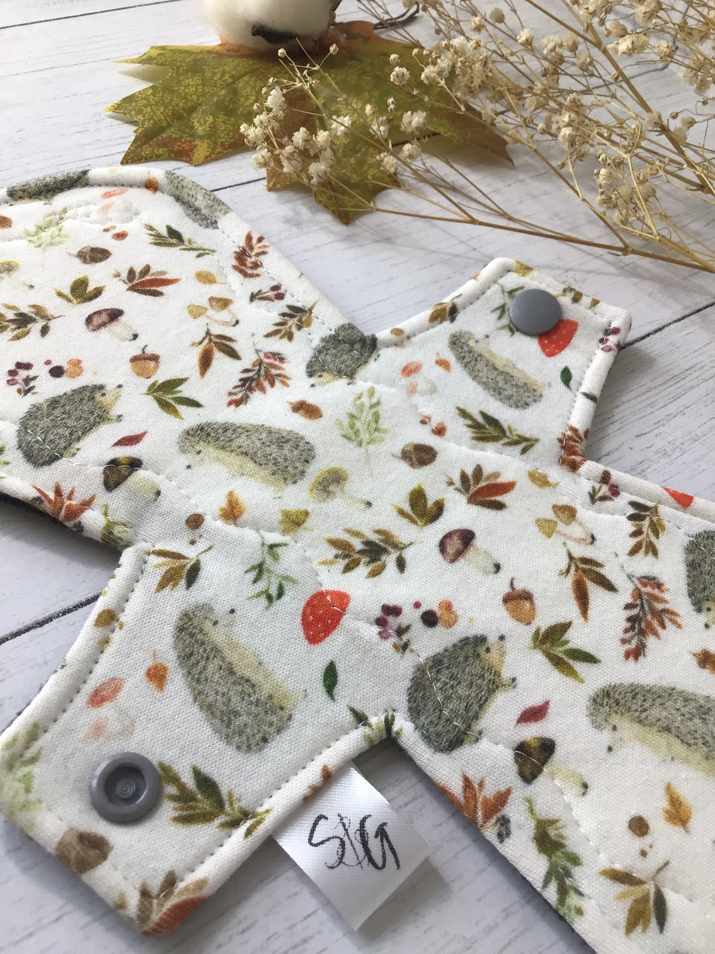 Organic Fall hedgehogs cotton cloth pads (made to order) *Round shape