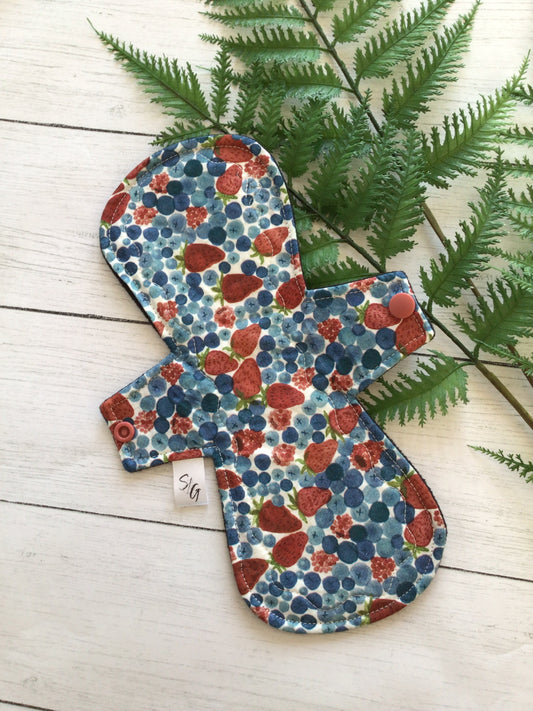 Berry Bliss cotton print cloth pads (Made to order)