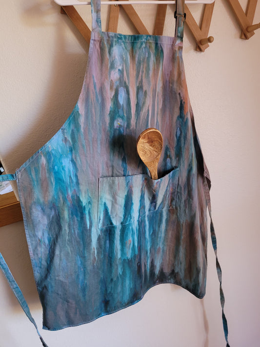 Ice dyed adult Apron