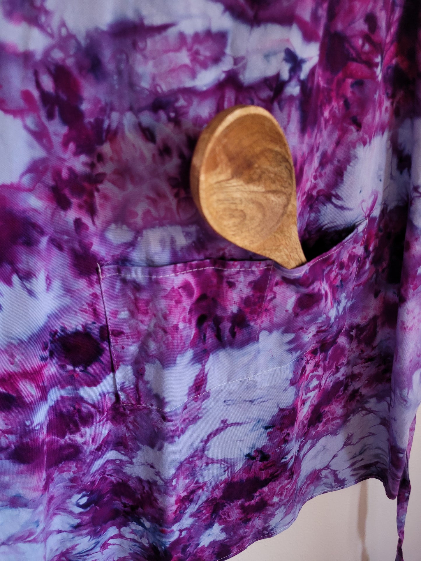 Ice dyed adult Apron