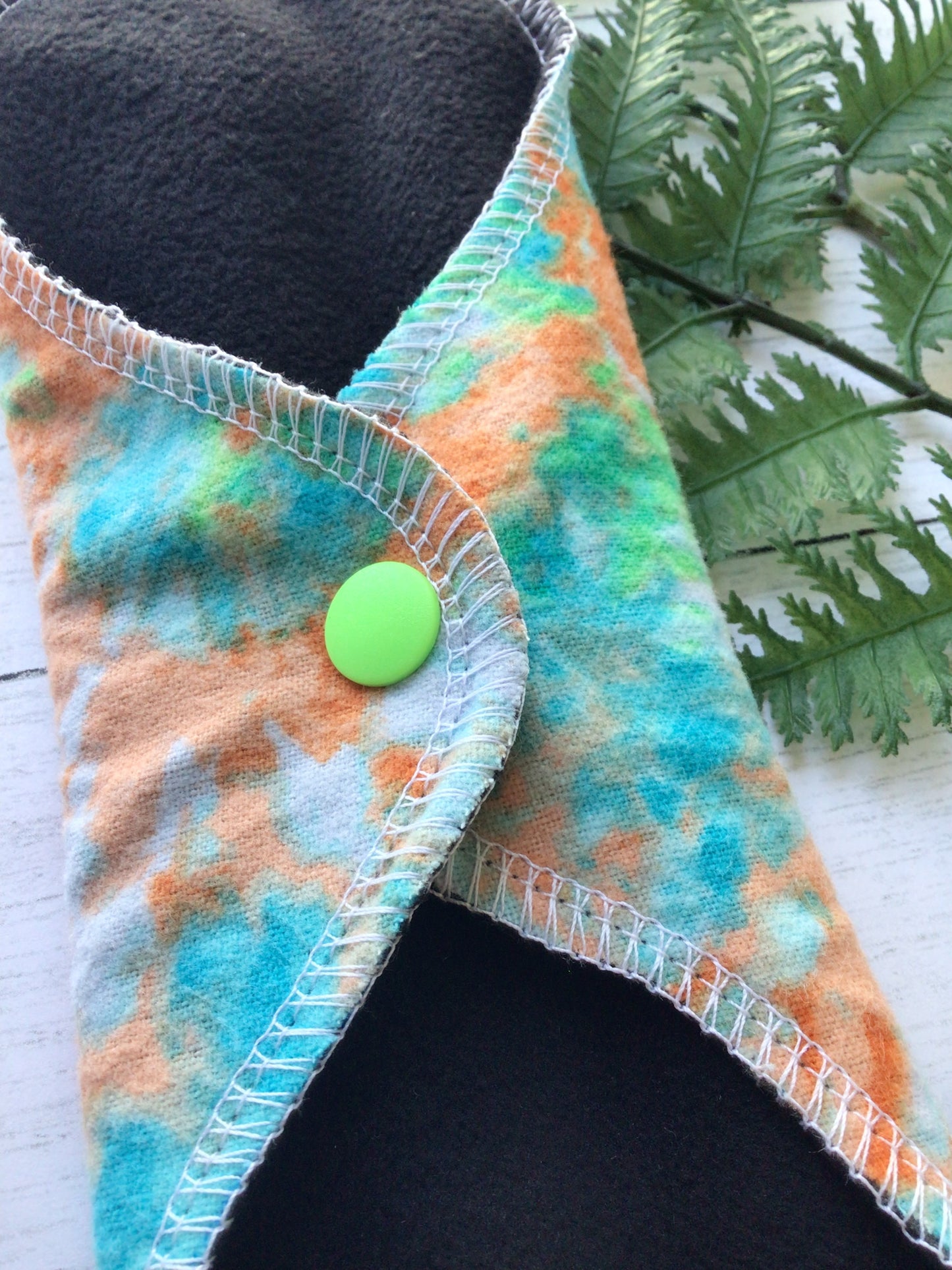 Tie dye flannel wrap wing cloth pads (Made to order)