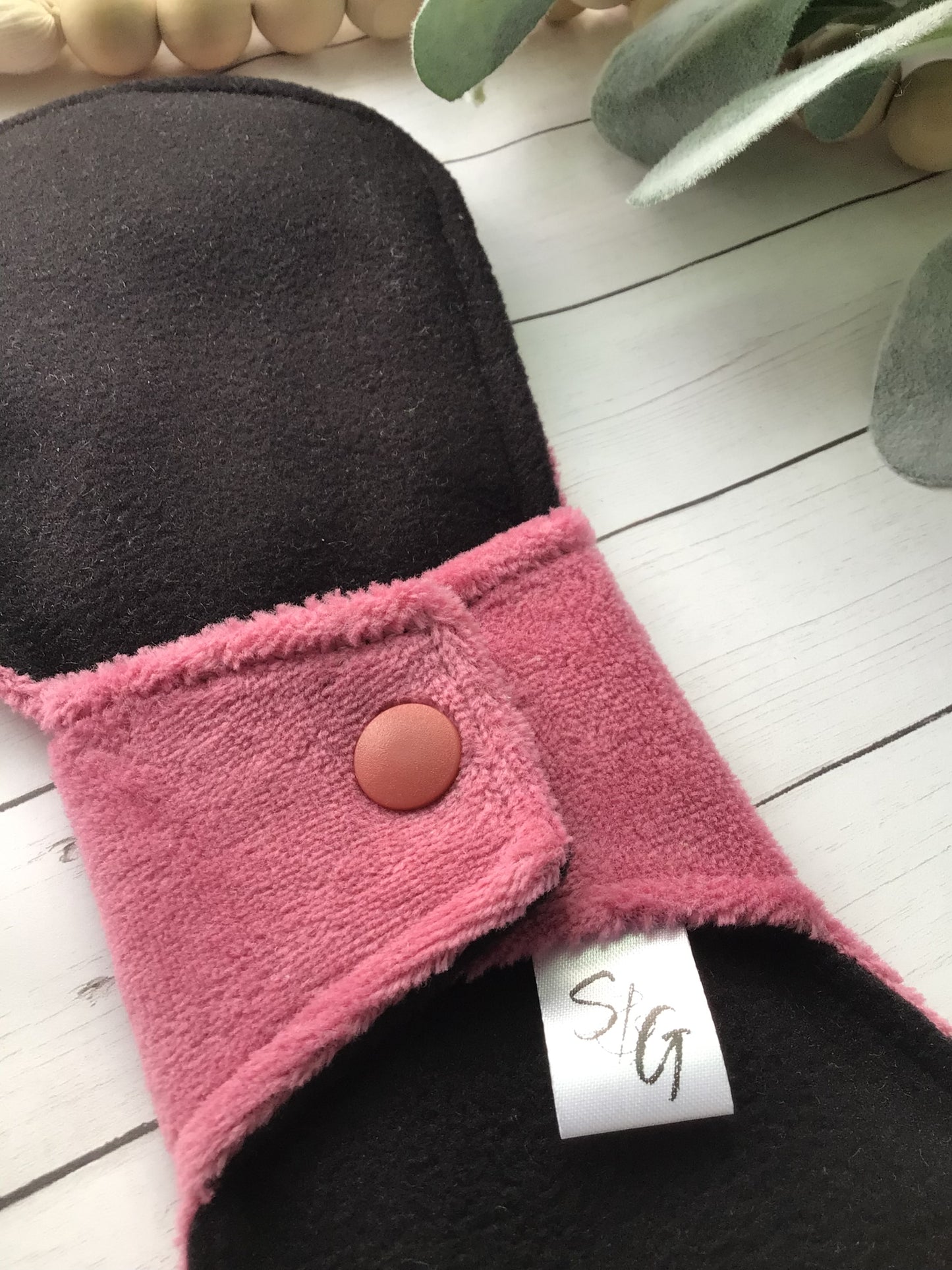 Rose cotton velour cloth pads (made to order)