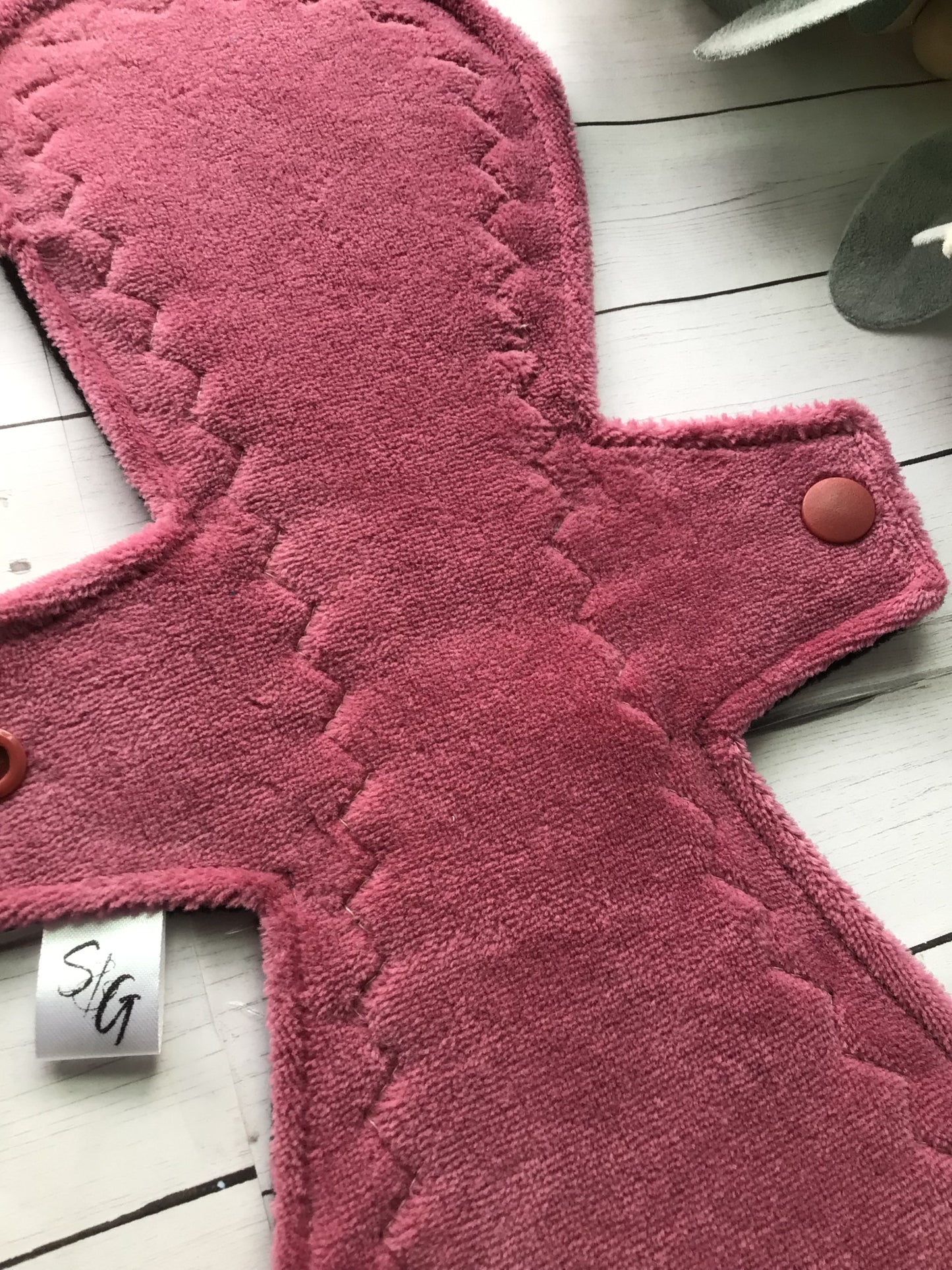 Rose cotton velour cloth pads (made to order)